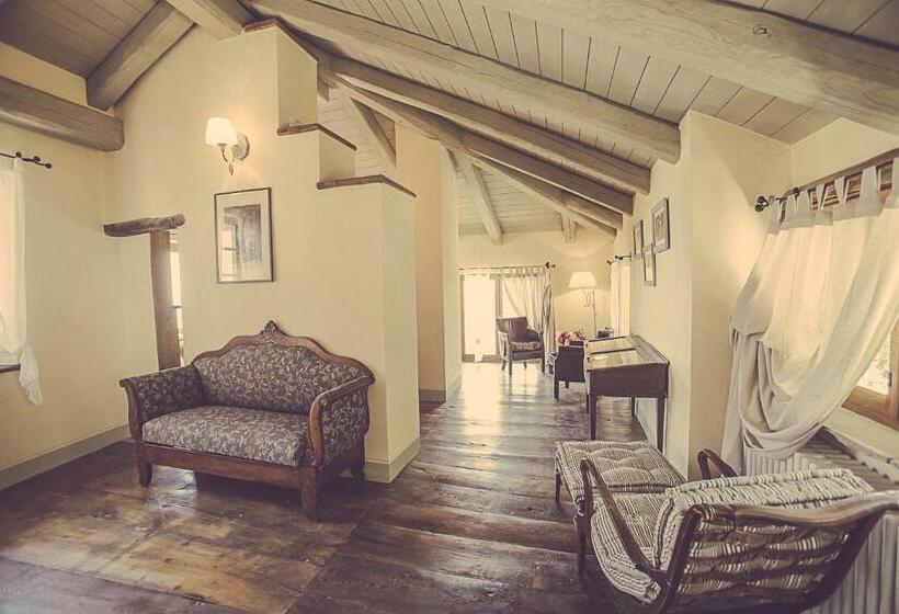 בית מלון כפרי Relais Di Charme Frazione Chiavolino