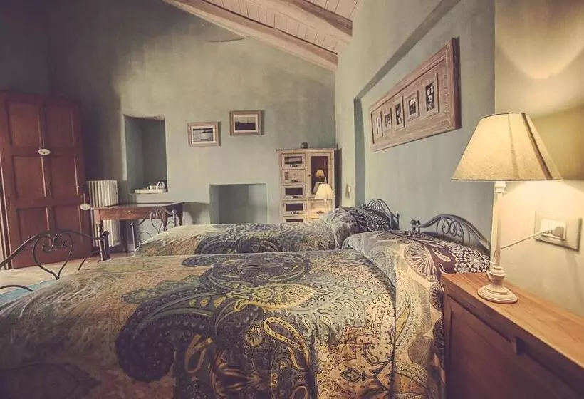 Hotelli Relais Di Charme Frazione Chiavolino