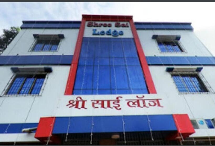 Hotel Shree Sai Lodge