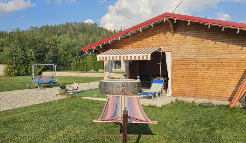 Пансион Cazare Summer