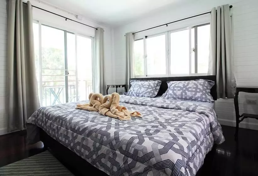 ペンション Room In Guest Room   Baan Khunphiphit Homestay No2322