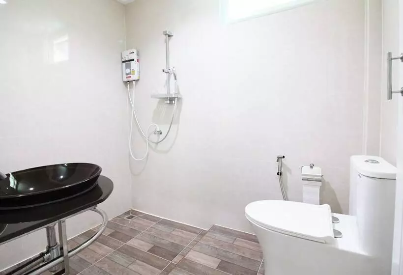 ペンション Room In Guest Room   Baan Khunphiphit Homestay No2322