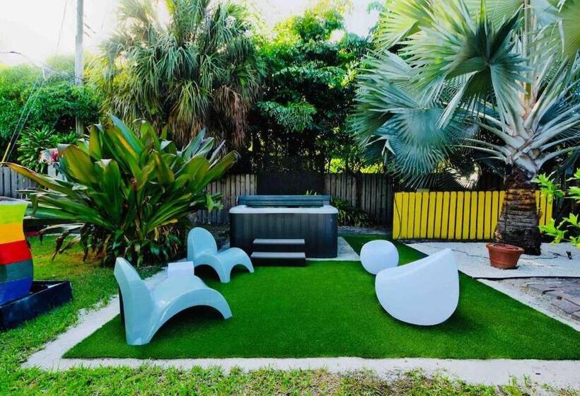 پانسیون Sexy Gayvibe3 Off Wilton Dr Heat Pool Private Room