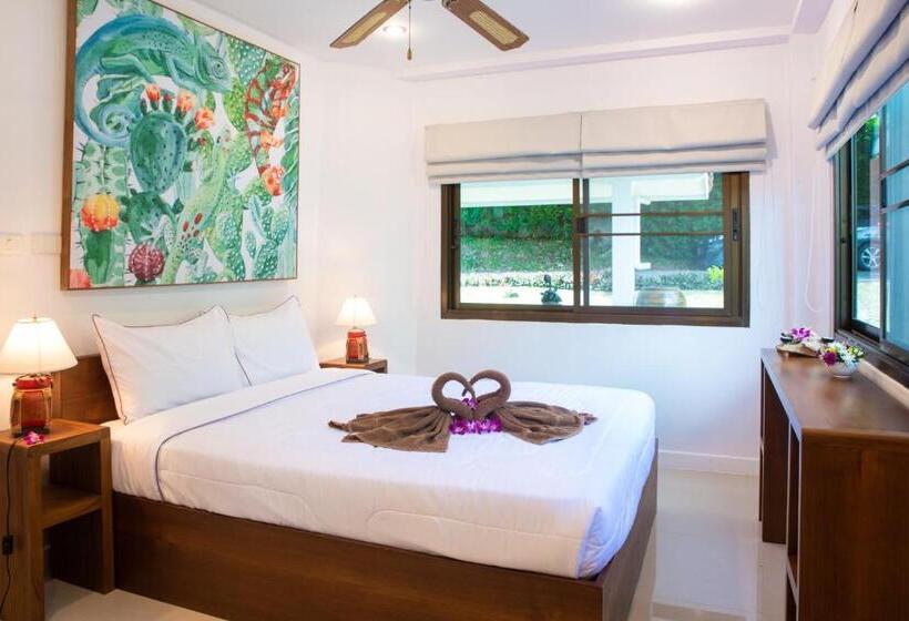 펜션 Villa Stella 16 Santi Thani Maenam