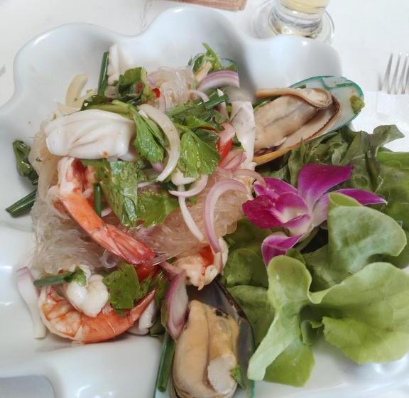 펜션 Villa Stella 16 Santi Thani Maenam