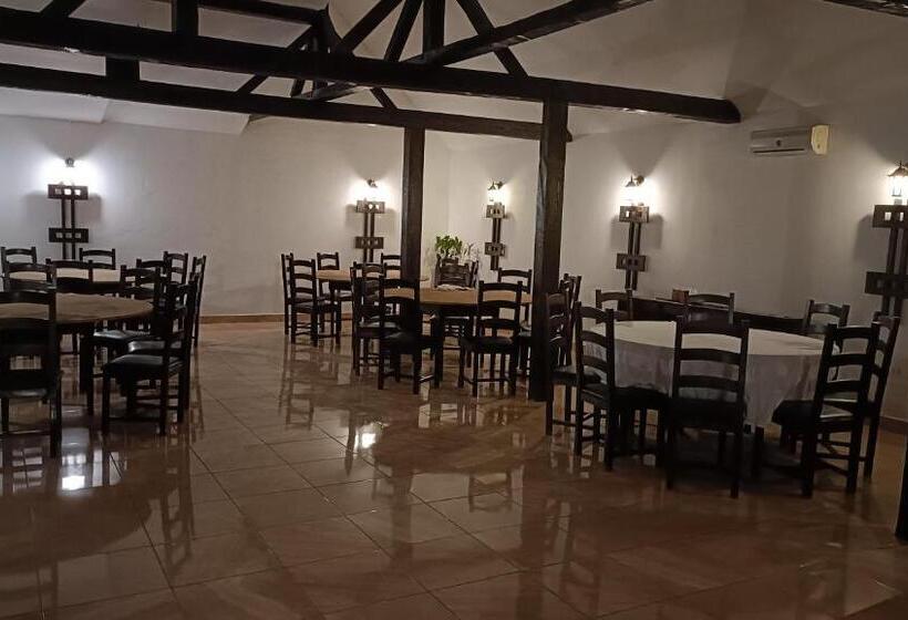 Pensiunea Crăișorul Muntelui