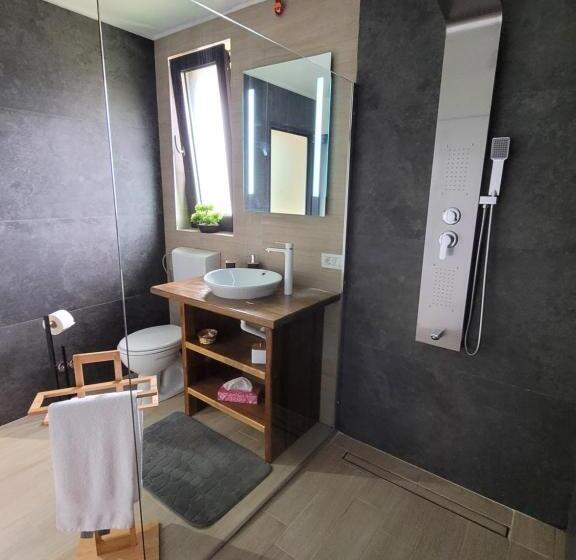 Pensiunea Crăișorul Muntelui