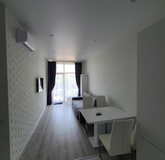 апартаменты в аркадии Arcadia Sky Apartments