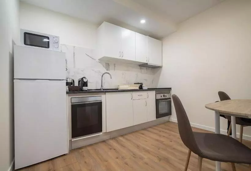 هاستل D ávila Peixinho 180