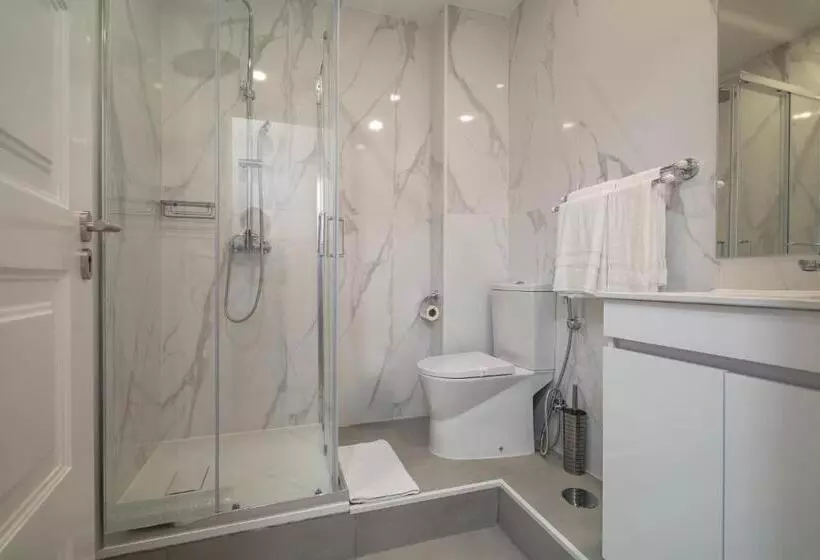 هاستل D ávila Peixinho 180