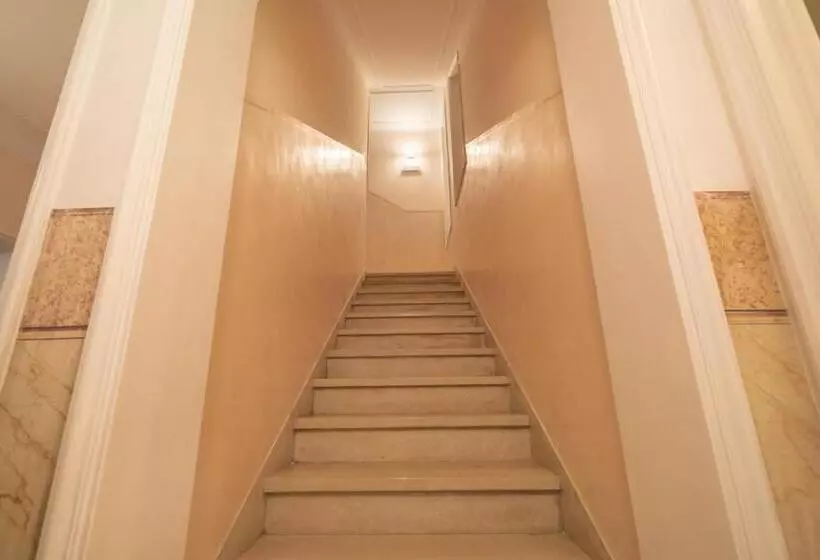 هاستل D ávila Peixinho 180