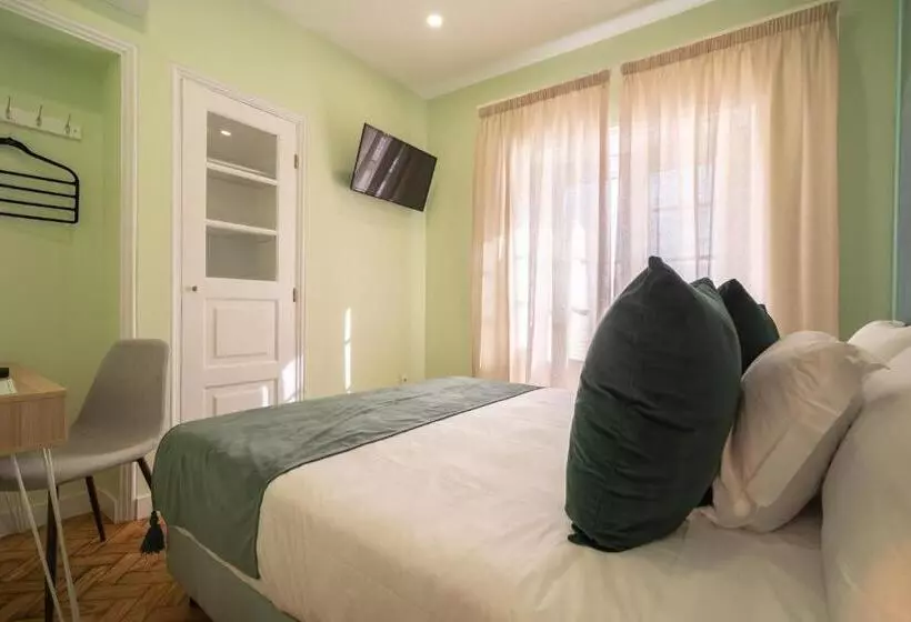 هاستل D ávila Peixinho 180