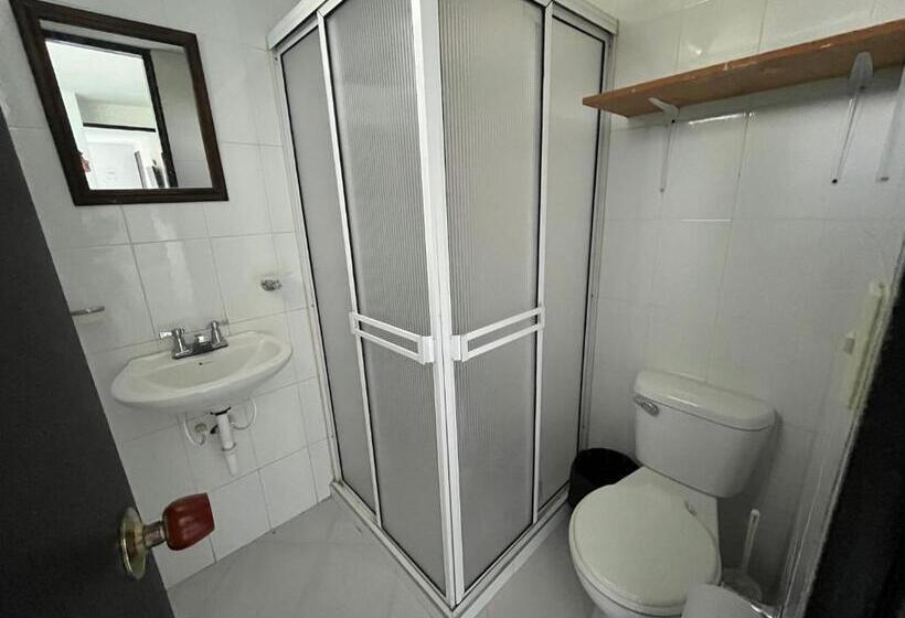 Apartahotel Santorini Club   Bed & Coffee