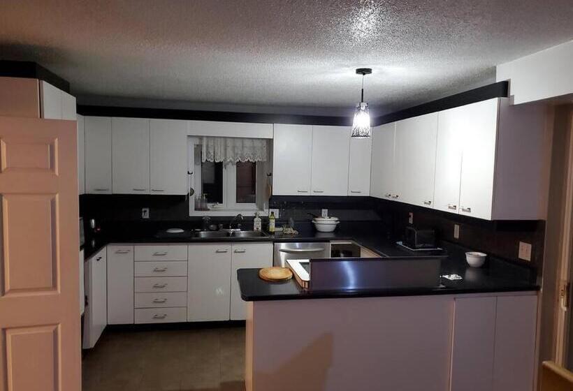 تختخواب و صبحانه Le1226 Apartment