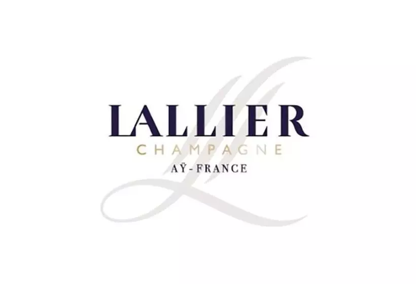 Cuvee J2 Hotel Osaka By Onko Chishin