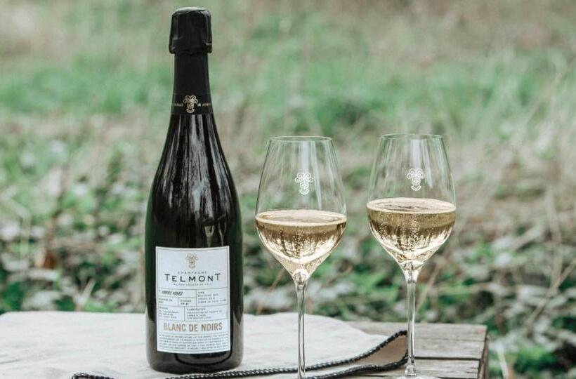 Cuvee J2 Hotel Osaka By Onko Chishin