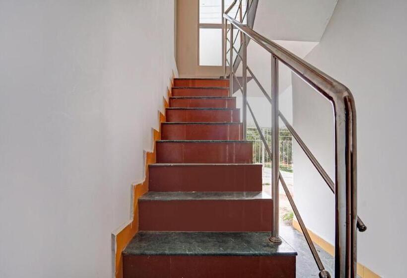 Hotel Collection O Amaran Shola Nest