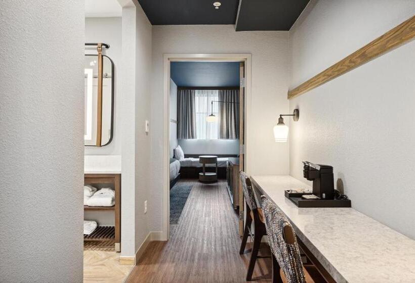 فندق Dollywood S Heartsong Lodge & Resort