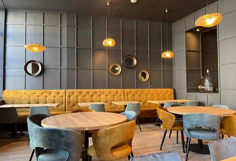 Hotelli Le Vieux Cèdre Grand Place