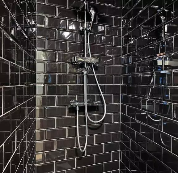 Hotelli Le Vieux Cèdre Grand Place