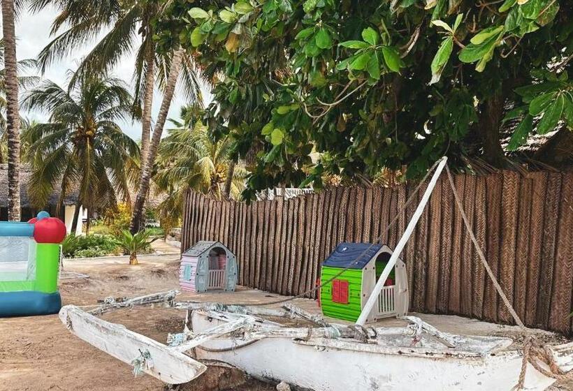 ホテル Mango Beach Villas