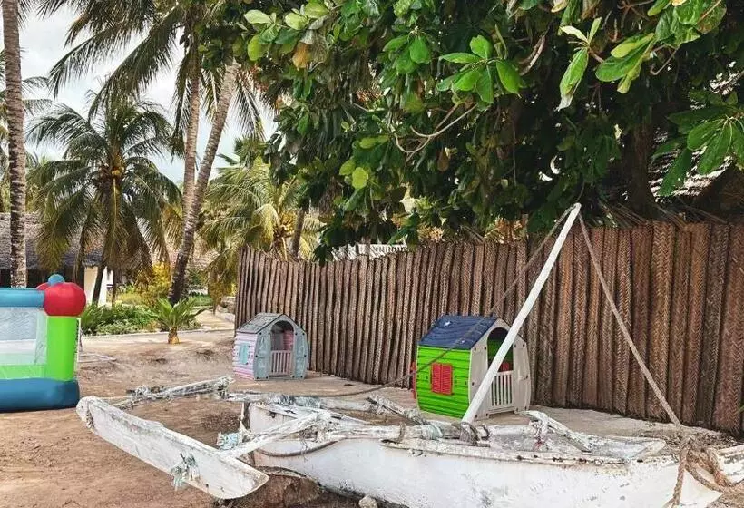 هتل Mango Beach Villas