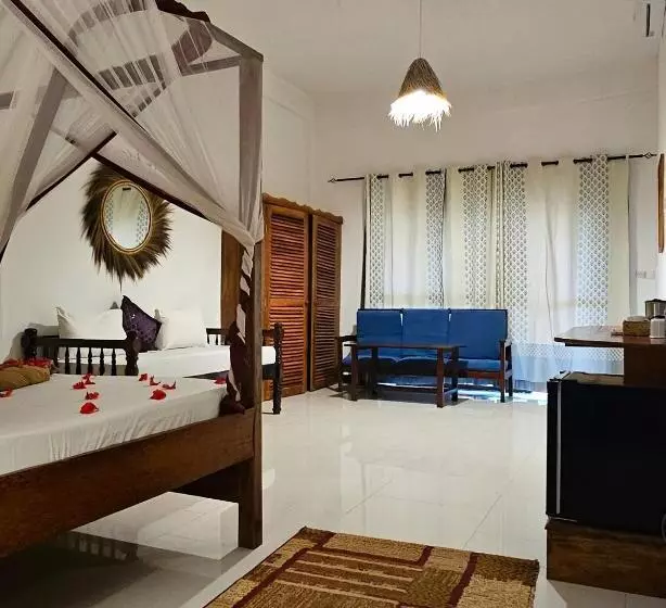 هتل Mango Beach Villas