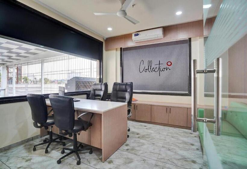 Hotel Oyo Flagship 81205 Royal Palace