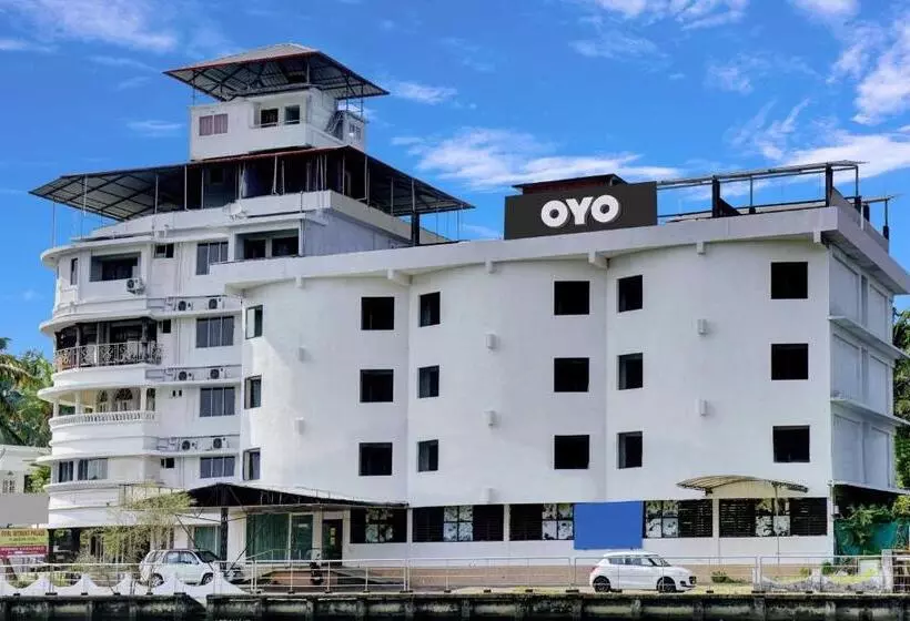 هتل Oyo Flagship 81283 Plaza Residency
