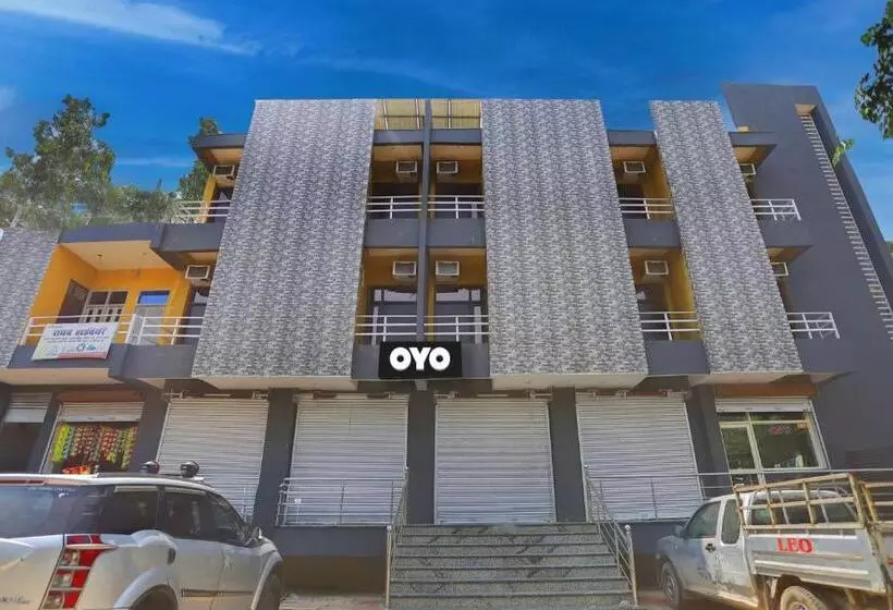 Hotelli Oyo Flagship Akshay Palace