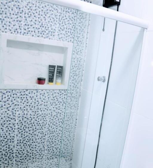 هتل Hostel Mãe Rainha