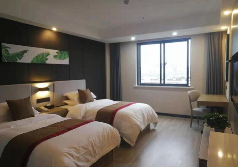 Отель Thank Inn Plus Yinchuan Dayue City