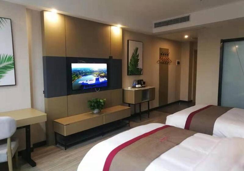 Отель Thank Inn Plus Yinchuan Dayue City