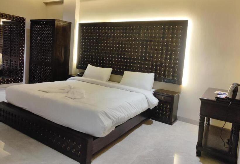 בית מלון כפרי The Q