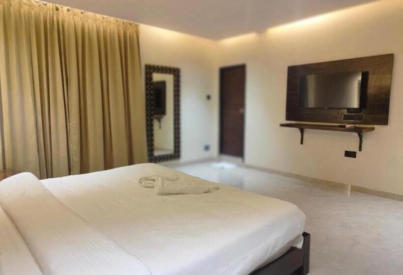 בית מלון כפרי The Q