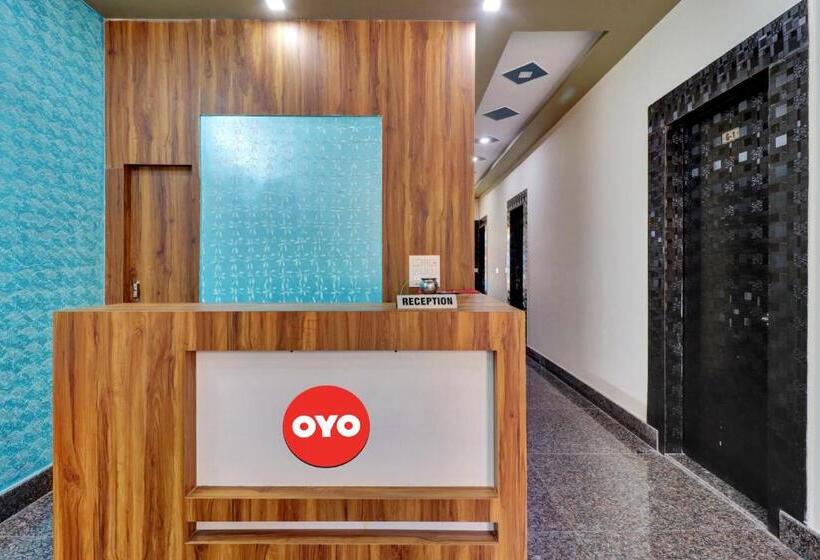 Oyo Flagship 81375 Hotel Kashi