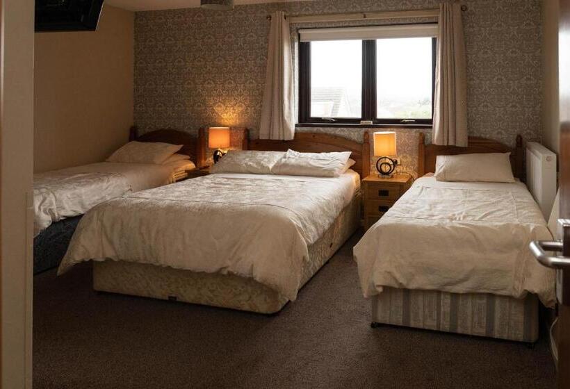 Pensione Golf Links House