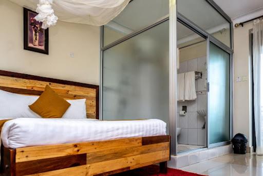 Rehoboth Hotel & Apartments