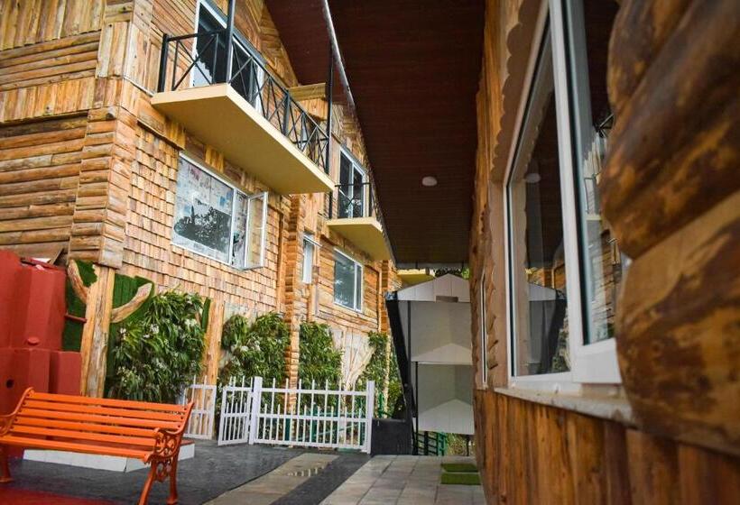 リゾートホテル La Das Treetops