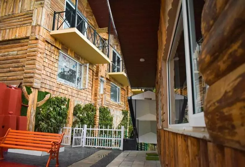 リゾートホテル La Das Treetops