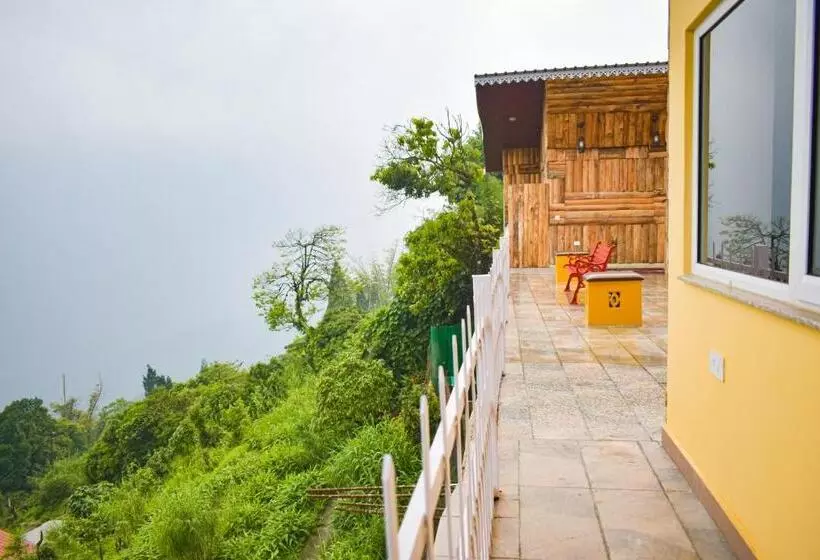 リゾートホテル La Das Treetops