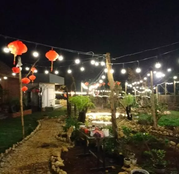 تختخواب و صبحانه Homestay Hơ đơng