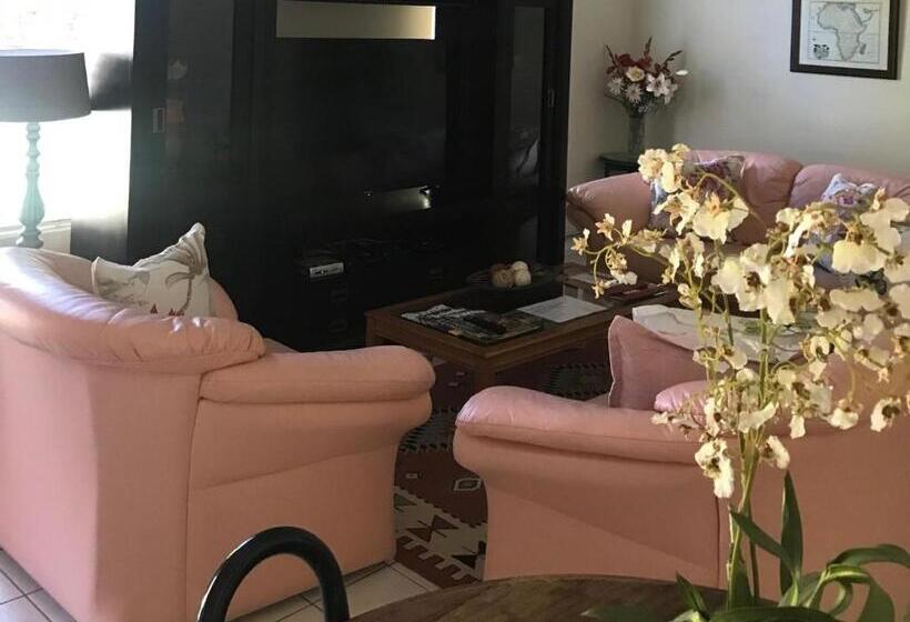 ベッドアンドブレックファースト Villa Prince Imperial