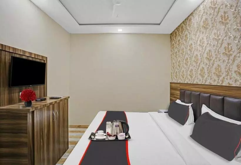 Collection O Hotel Citi Star