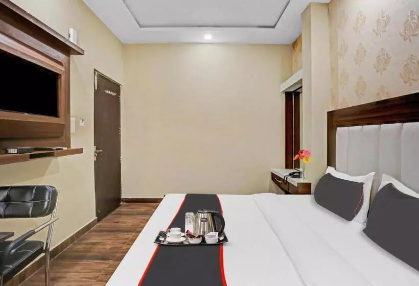 Collection O Hotel Citi Star