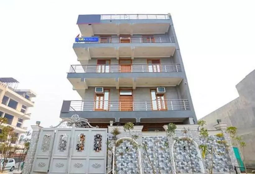 Fabhotel Signature Inn I