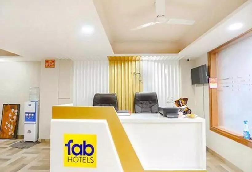 Fabhotel Signature Inn I