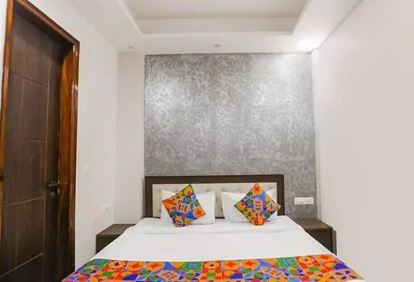 Fabhotel Signature Inn I