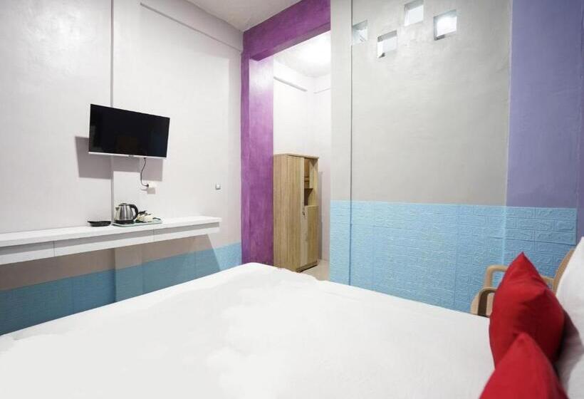 ホテル Fa Homestay Syariah At Babat Lamongan Mitra Reddoorz