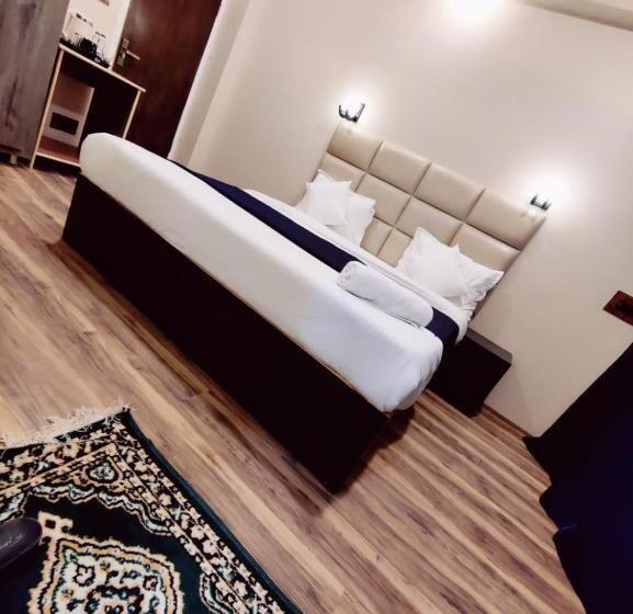 Hotelli Gulshan Palace